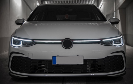 VOLKWAGEN GOLF 8 IÇIN UYUMLU LEDLI PANJUR